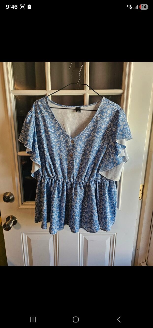 Shein curve size 1xl top